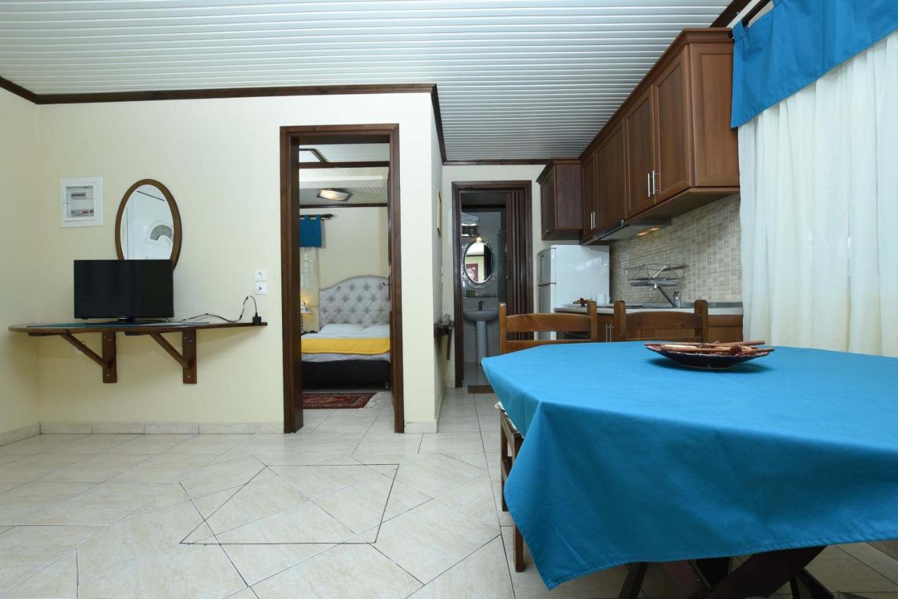 Haus Platanos Apartments & Bungalows By The Sea Vourvourou Exterior photo