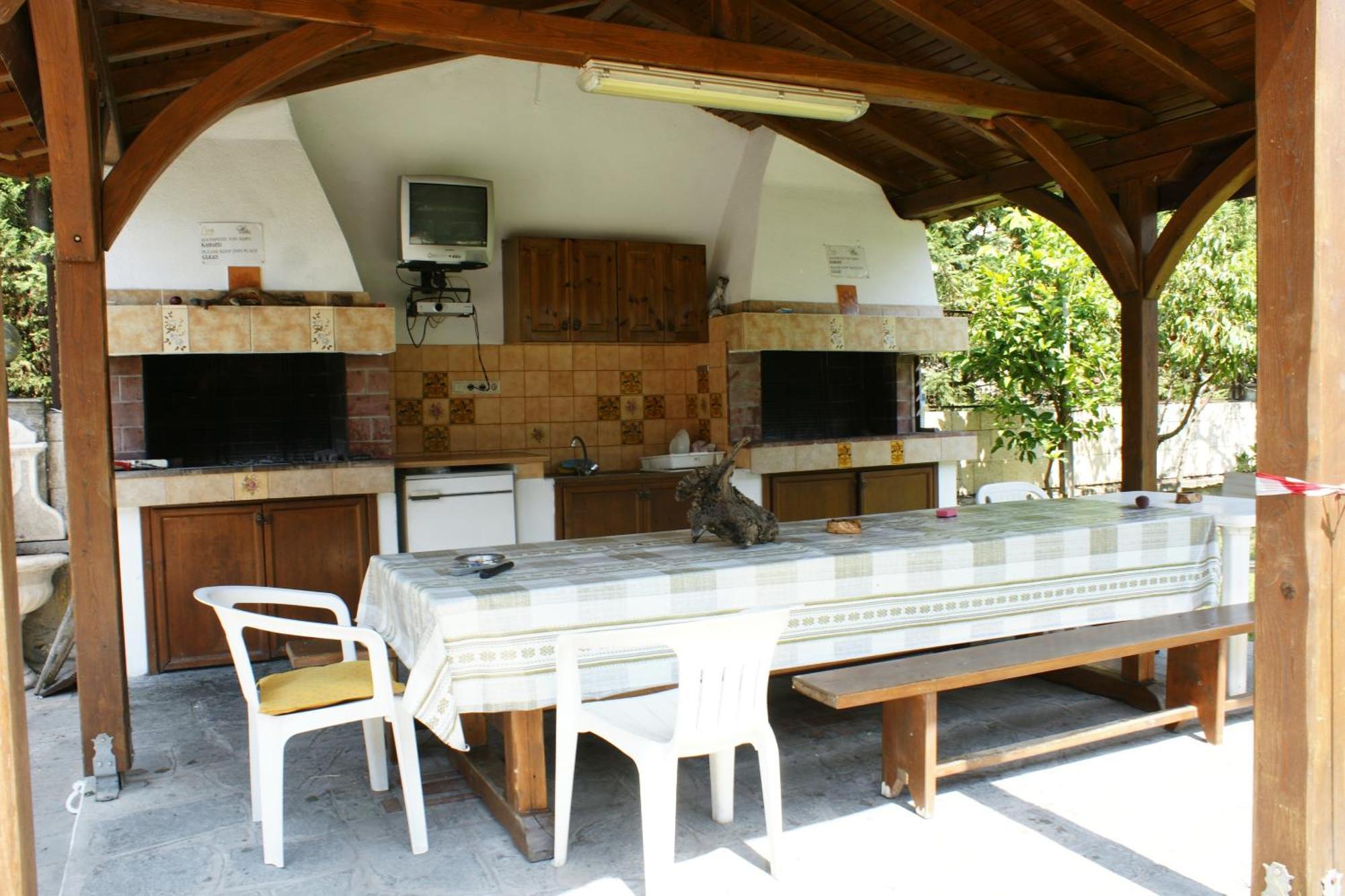 Haus Platanos Apartments & Bungalows By The Sea Vourvourou Exterior photo