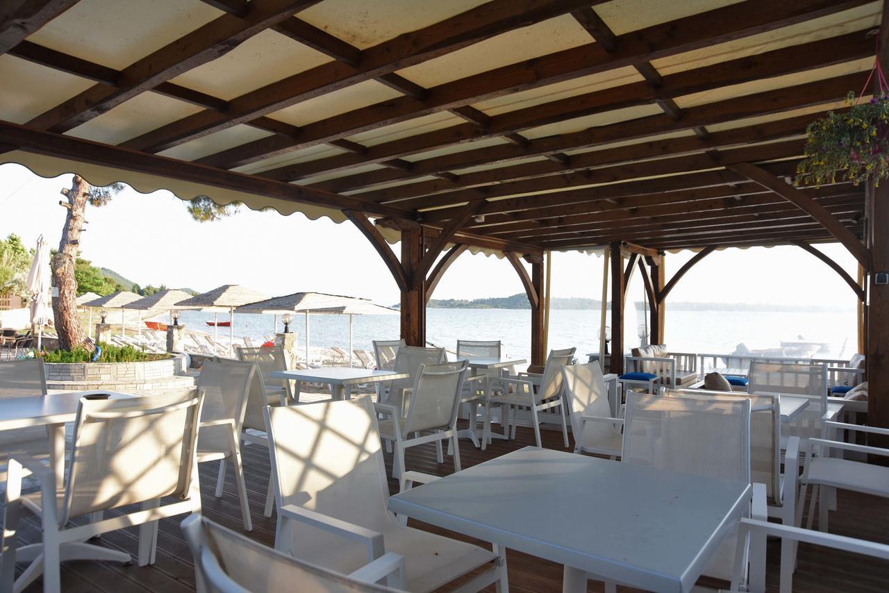 Haus Platanos Apartments & Bungalows By The Sea Vourvourou Exterior photo