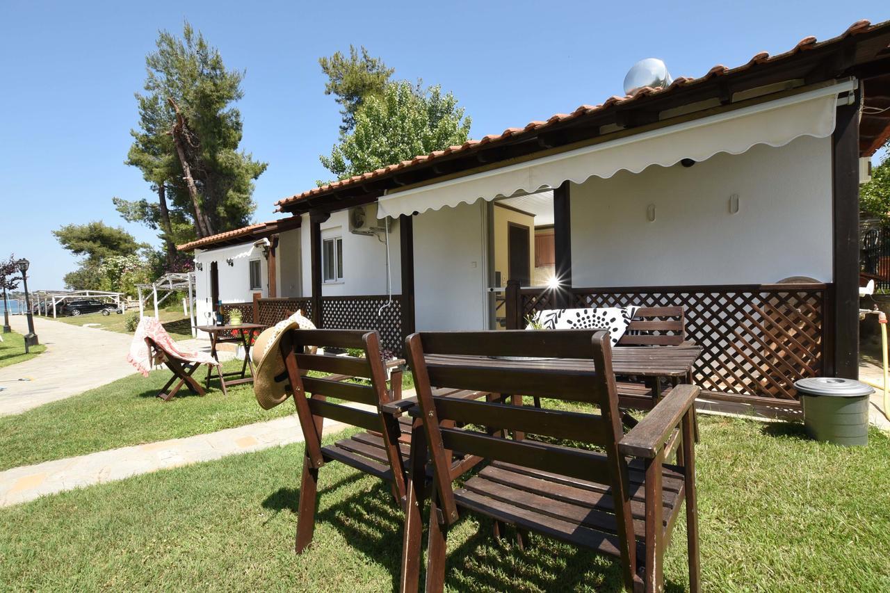Haus Platanos Apartments & Bungalows By The Sea Vourvourou Exterior photo