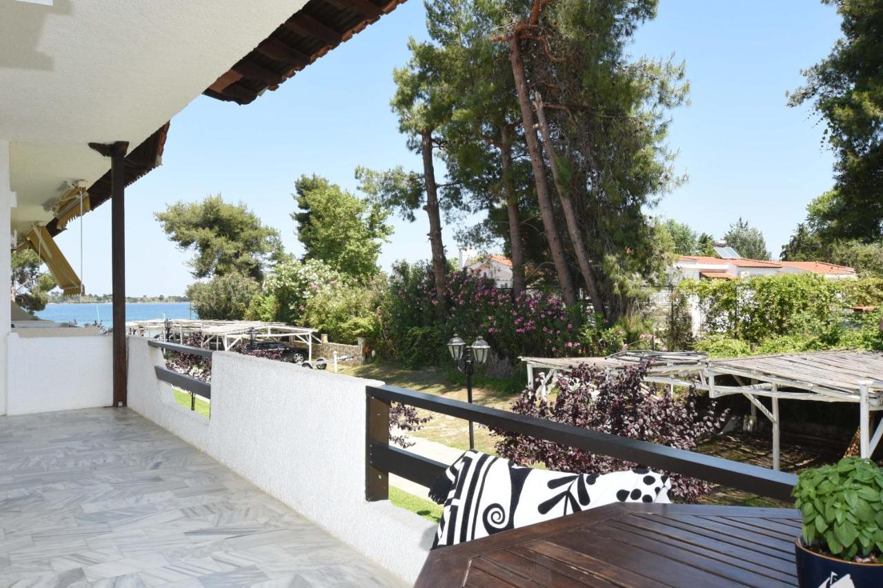 Haus Platanos Apartments & Bungalows By The Sea Vourvourou Exterior photo